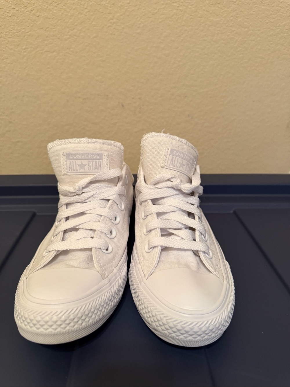 Converse All Star All White Sneakers | Excellent Condition